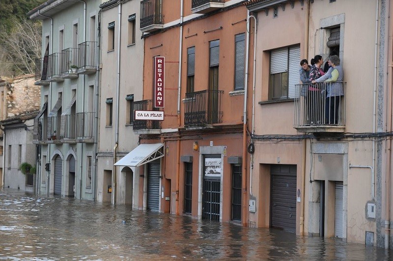 Spanish floods claim first victim as towns are engulfed 
