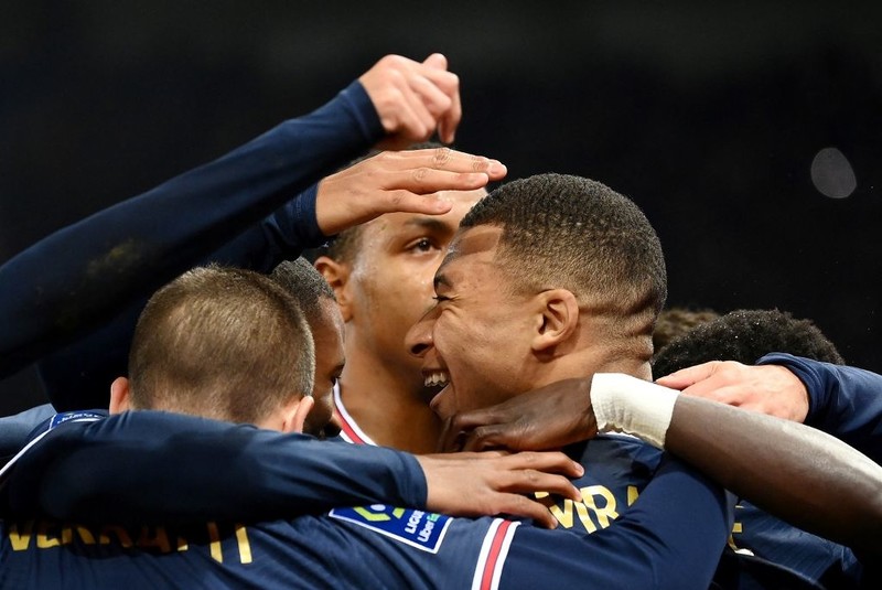 Liga francuska: Dwa gole Mbappe dały wygraną PSG