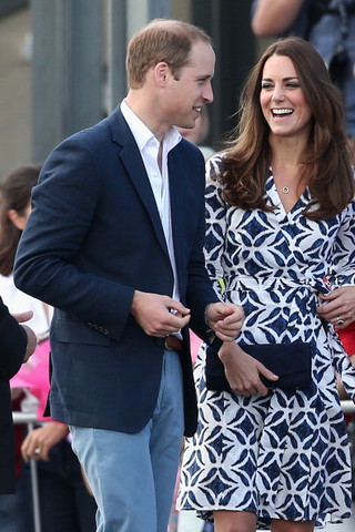 Kate Middleton' sdress sells out in 8 minutes