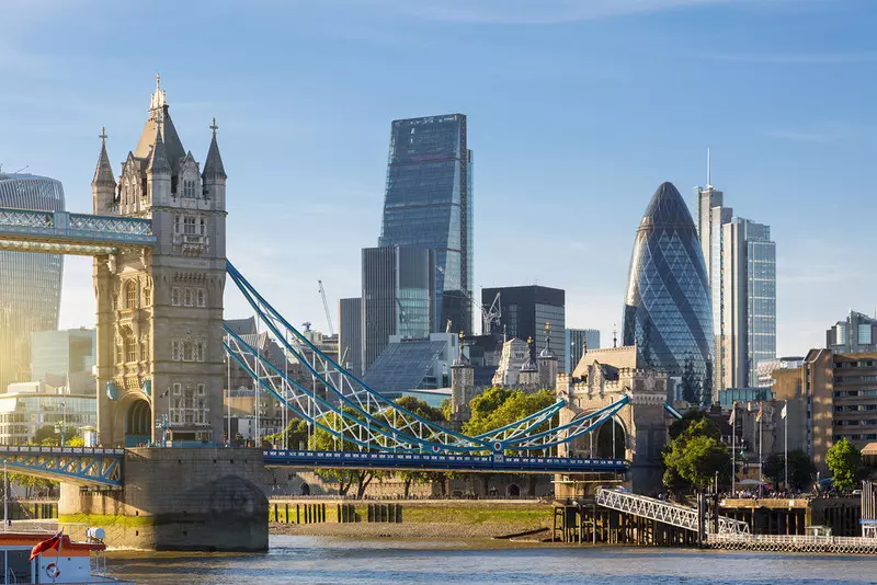 Londyńscy milionerzy: Londyn utrzyma status europejskiej stolicy finansowej