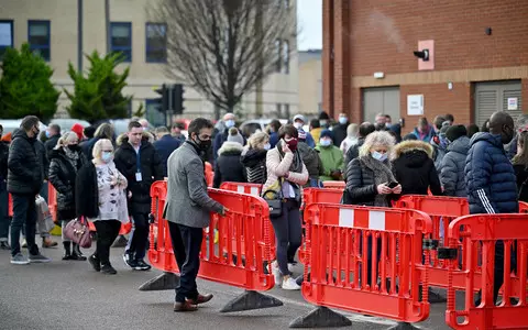 NHS to postpone appointments to meet target of 1,000,000 jabs a day