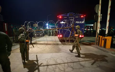 MON: Attack of migrants on Polish soldiers near Mielnik