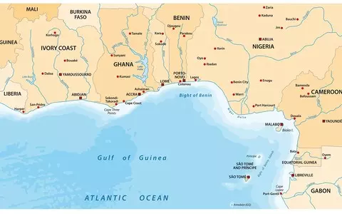 Pirates attacked a container ship in the Gulf of Guinea. A Pole among the hostages