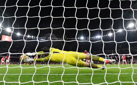 English league: Fabianski defends penalty but West Ham lose