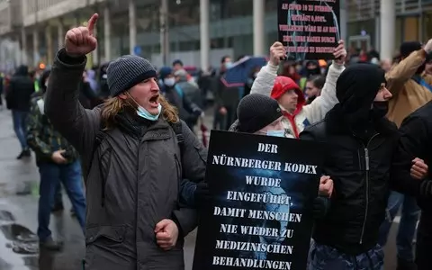 Germany: Protests against pandemic restrictions intensify across the country