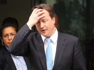 David Cameron stung by jellyfish in Lanzarote