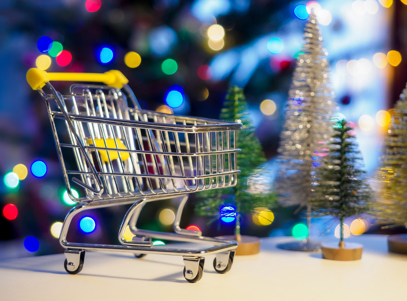 "Rzeczpospolita": Christmas shopping bigger than last year