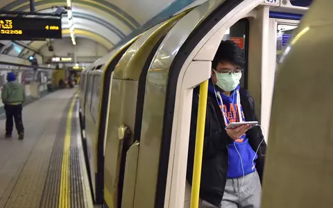 Three and EE to provide 4G across London Underground network in boost for TfL