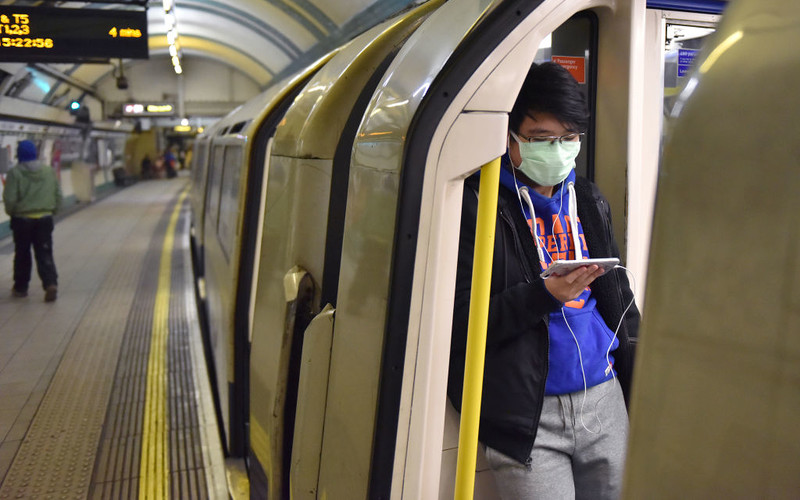 Three and EE to provide 4G across London Underground network in boost for TfL