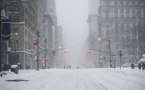 USA: During Christmas, some regions may experience more than three meters of snowfall