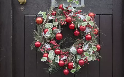 Remove Christmas wreaths or face £120 fines, elderly residents warned