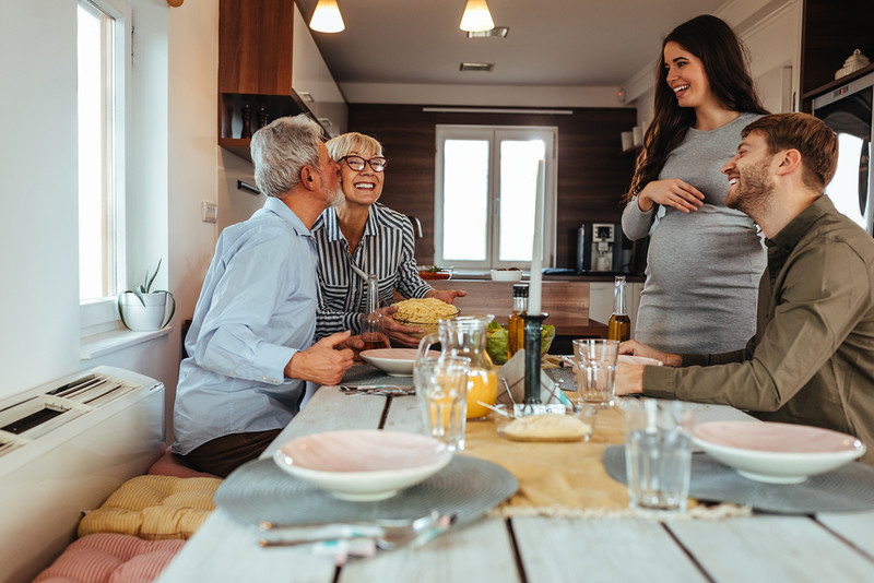 New Year's poll: Poles want to focus on being with their loved ones and be more physically active