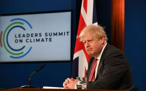 Climate change: Is the UK on track to meet its targets?