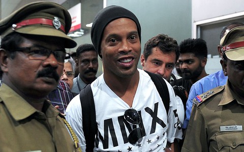Ronaldinho arrives in Chennai for Premier Futsal