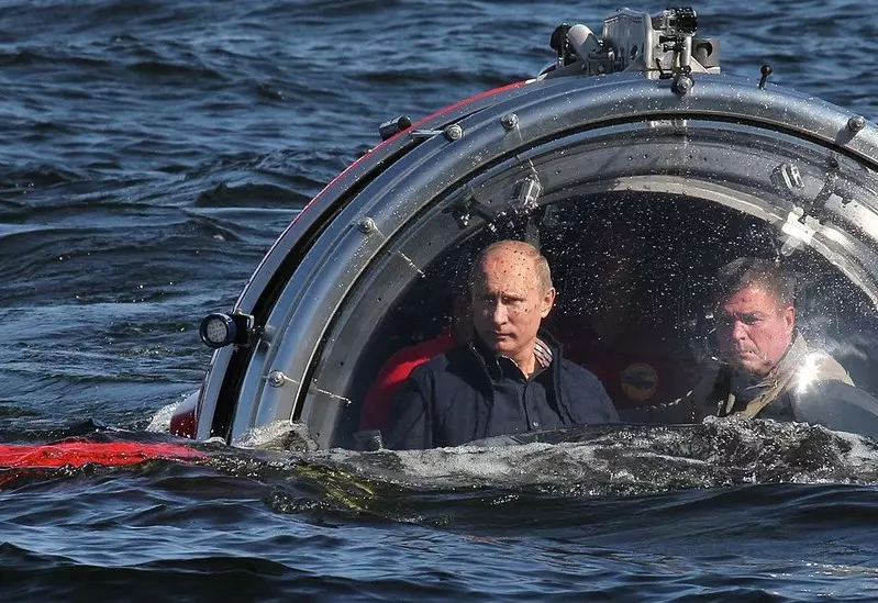 UK: Nowy szef sił zbrojnych ostrzega przed podwodną aktywnością Rosji
