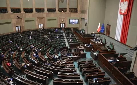 Poles accept crosses in public buildings, but are against the presence of the Church in politics