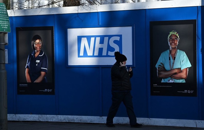 Londyński szpital może utracić nawet 1 000 pracowników, którzy nie chcą się zaszczepić przeciw Covid