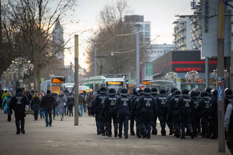 Germany: Counterintelligence warns of 'risk of armed violence' in country