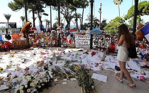 Zidentyfikowano wszystkie 84 ofiary śmiertelne ataku w Nicei 