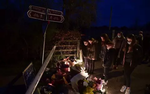 Ashling Murphy: thousands attend vigil for Irish teacher killed going for run