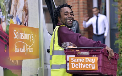 Sainsbury's stawia na zakupy online. Zamierza zatrudnić do tego celu 900 nowych pracowników