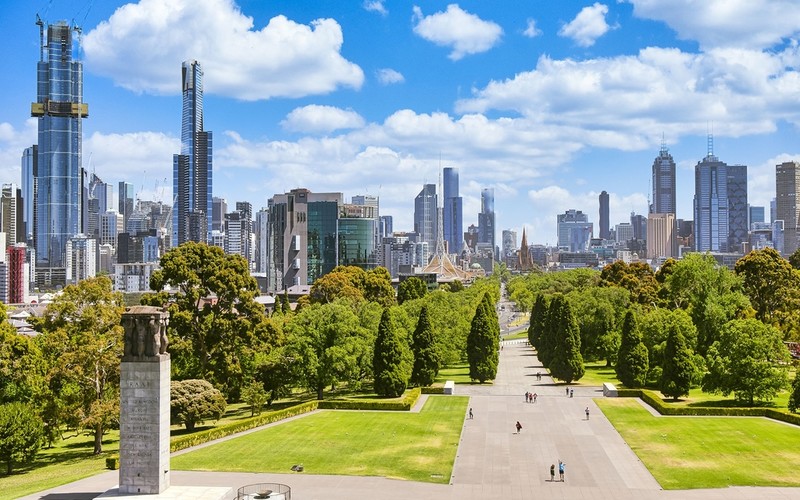 Australia: Rząd zachęca "backpackerów" do przyjazdu i pracy