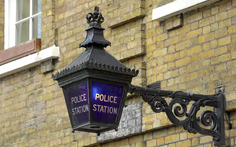 Czy do UK powinny powrócić posterunki policji?