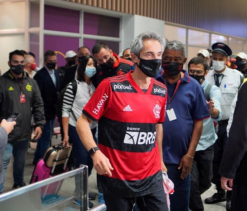 Sousa does not spare the Flamengo players. The players are already tired
