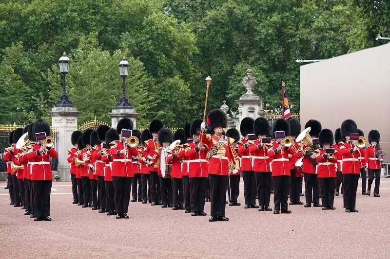 Czy księżna Kate zastąpi księcia Andrzeja jako pułkownik Gwardii Grenadierów?