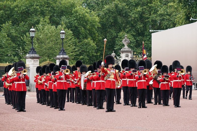 Czy księżna Kate zastąpi księcia Andrzeja jako pułkownik Gwardii Grenadierów?