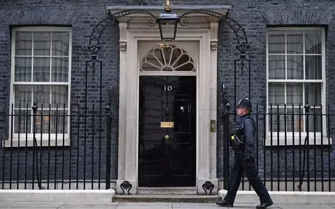 Police to investigate Downing Street lockdown parties