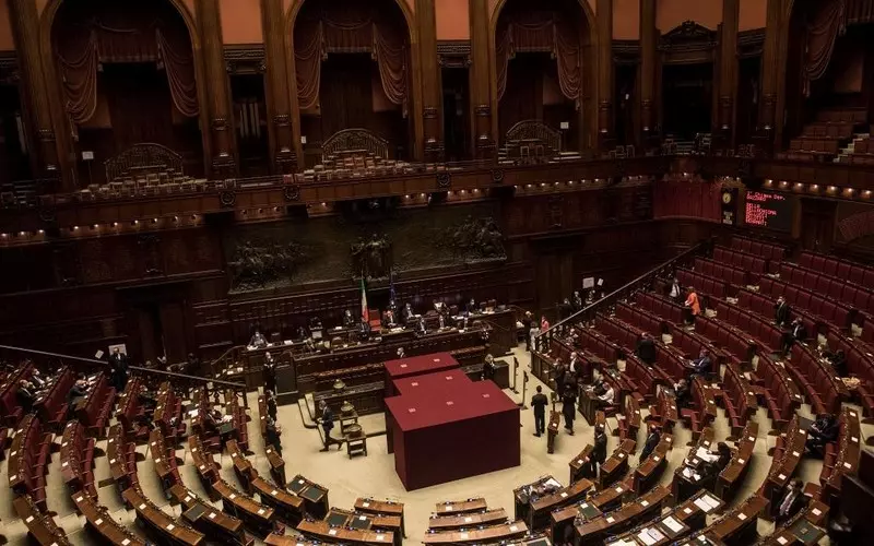 Włochy: Parlament znów nie wybrał prezydenta, Mattarella ma pozostać na stanowisku