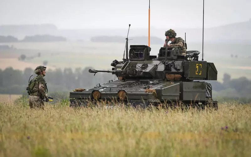 Rząd UK chce wzmonić Estonię. Rozważa wysyłkę broni i żołnierzy