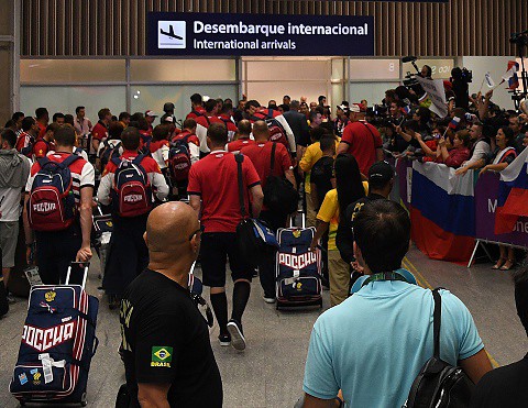Russian Olympic team arrives in Rio as IAAF snubs Isinbayeva's appeal
