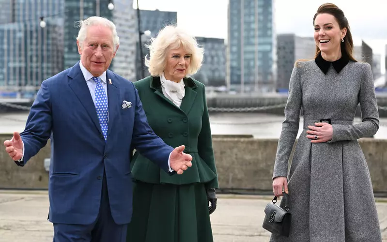 Królowa chce, by Camilla nosiła w przyszłości tytuł "królowej małżonki"