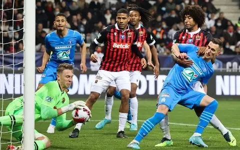 Coupe de France: Bulka's Nice better than Milik's Marseille