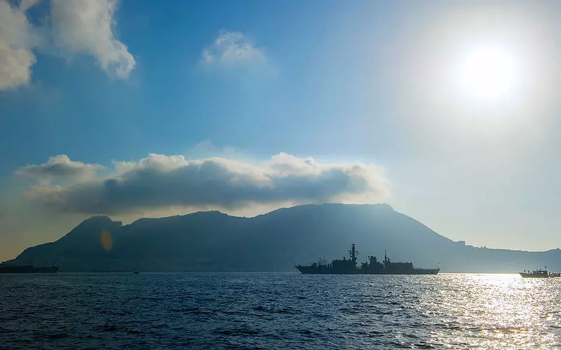 Hiszpania: Rośnie liczba incydentów z udziałem brytyjskiej marynarki wojennej na Gibraltarze