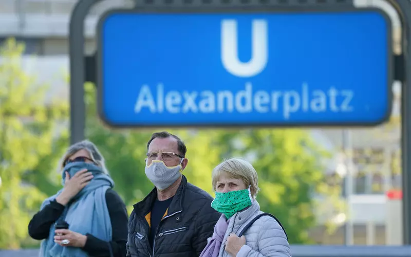 Germany: Gradually lift restrictions related to pandemic by 20 March