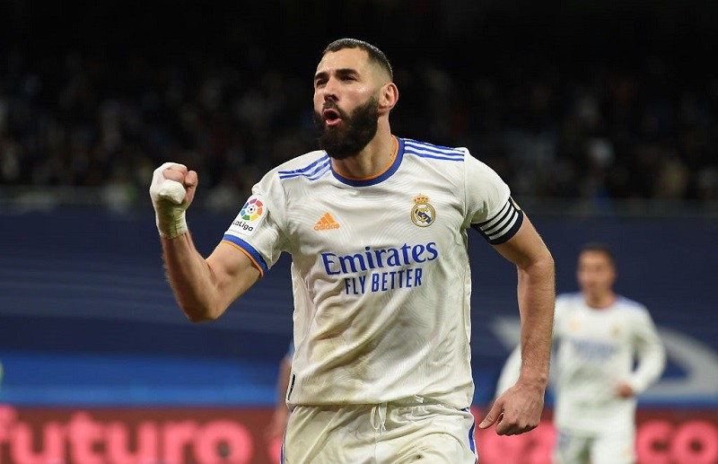 La Liga: Real Madrid beat Deportivo Alaves 3-0