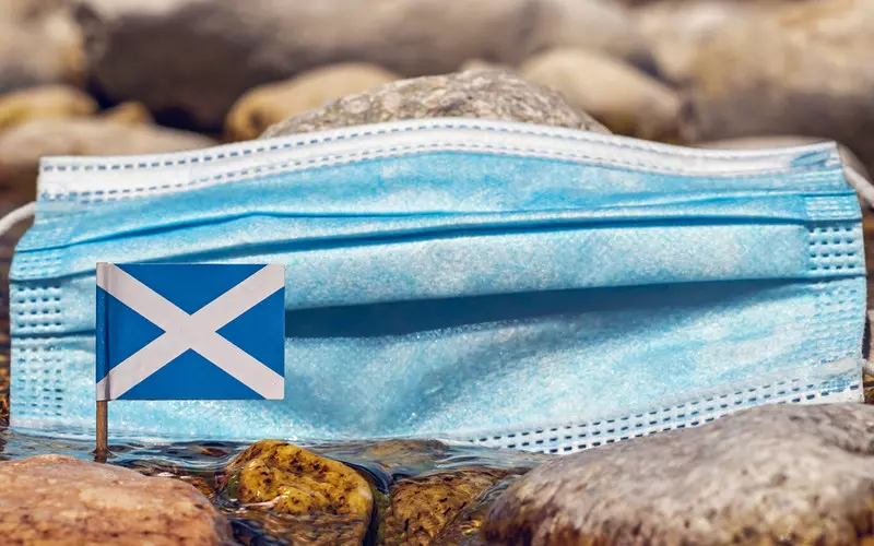 Szkocja w marcu zniesie wszystkie restrykcje covidowe