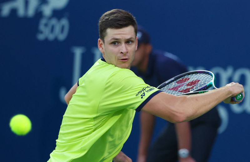 Turniej ATP w Dubaju: Hurkacz przegrał w półfinale z Rublowem