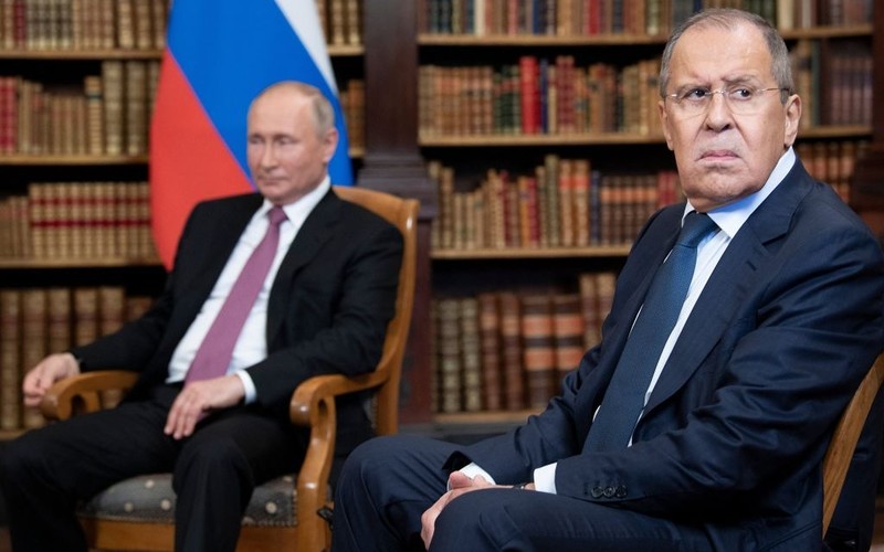 UK: Putin and Lavrov on sanctions list, Russian planes not allowed to use UK airspace