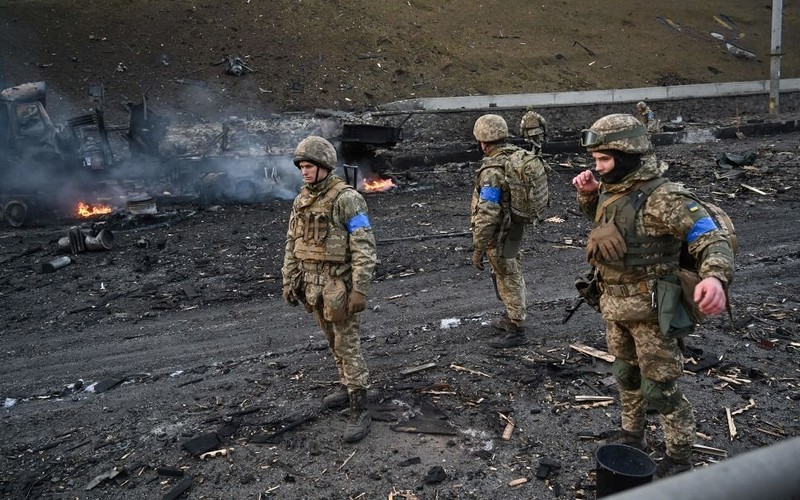 Brytyjskie media: 27 krajów uzgodniło przekazanie pomocy wojskowej Ukrainie