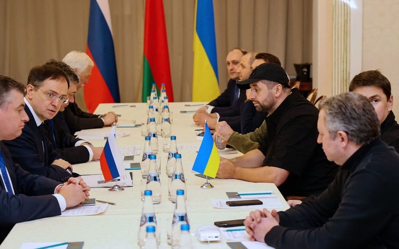 ZN.UA website: Another round of Ukraine-Russia talks tomorrow