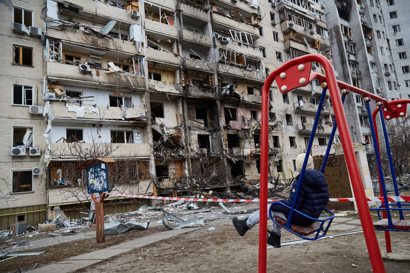 Brytyjski minister obrony: Rosja zmienia taktykę, będzie więcej bombardowań