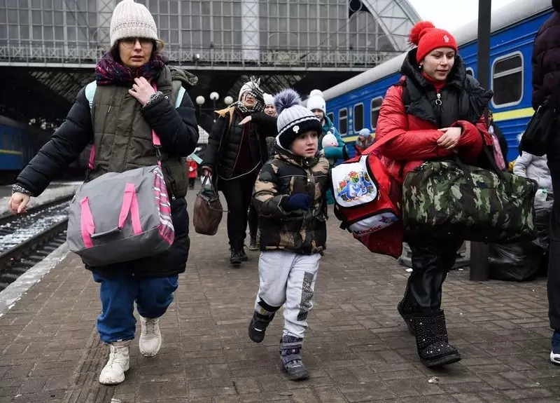 Liczba uchodźców z Ukrainy może osiągnąć 5 mln. Do Polski przyjechało już 787,3 tys. osób