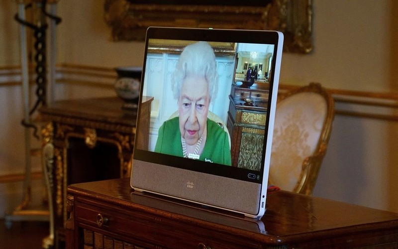 Królowa na stałe wyprowadza się z pałacu Buckingham