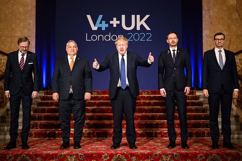 UK: Spotkanie szefów rządów V4 i Wielkiej Brytanii. Polski premier zabiega o wsparcie dla Ukrainy