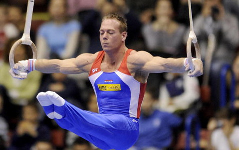 Gymnast Yuri van Gelder expelled from Olympics after night of drinking in Rio