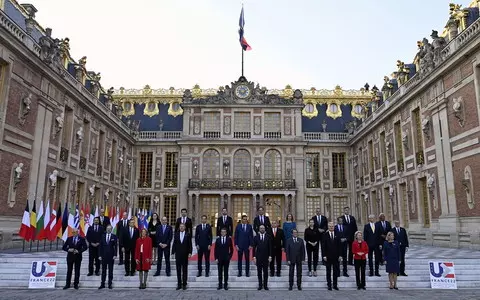 The EU summit has begun in Versailles near Paris. The topic of the Russian aggression against Ukrain